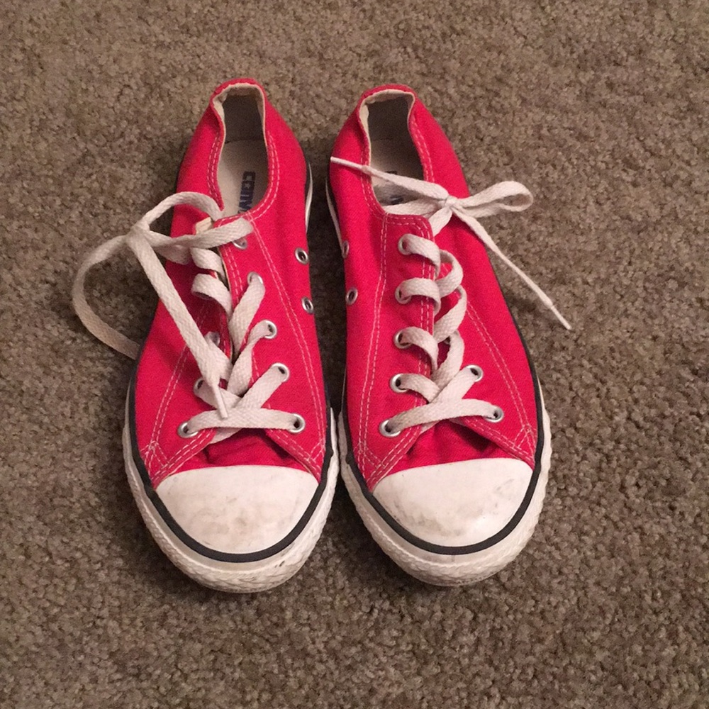 Red converse